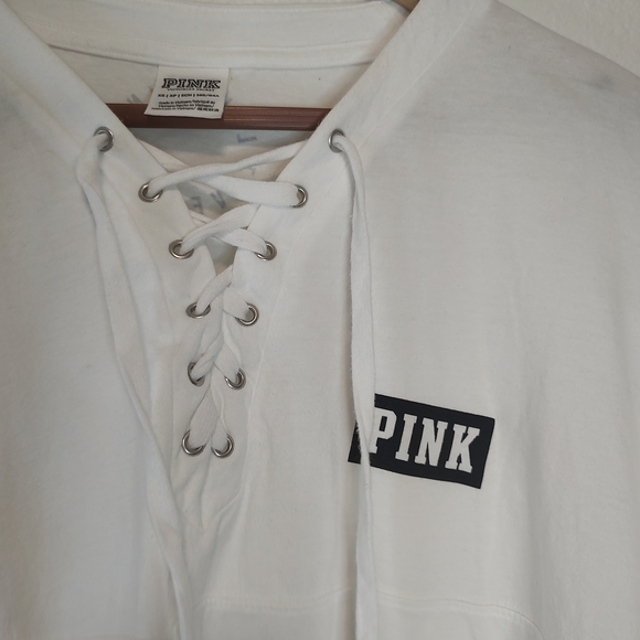PINK Victoria's Secret White Lace-Up Neck Long Sleeve Cropped T-Shirt Size XS - Picture 6 of 10